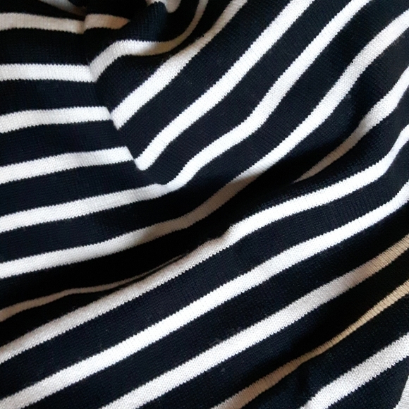 Kate Spade Infinity Scarf - Picture 2 of 8